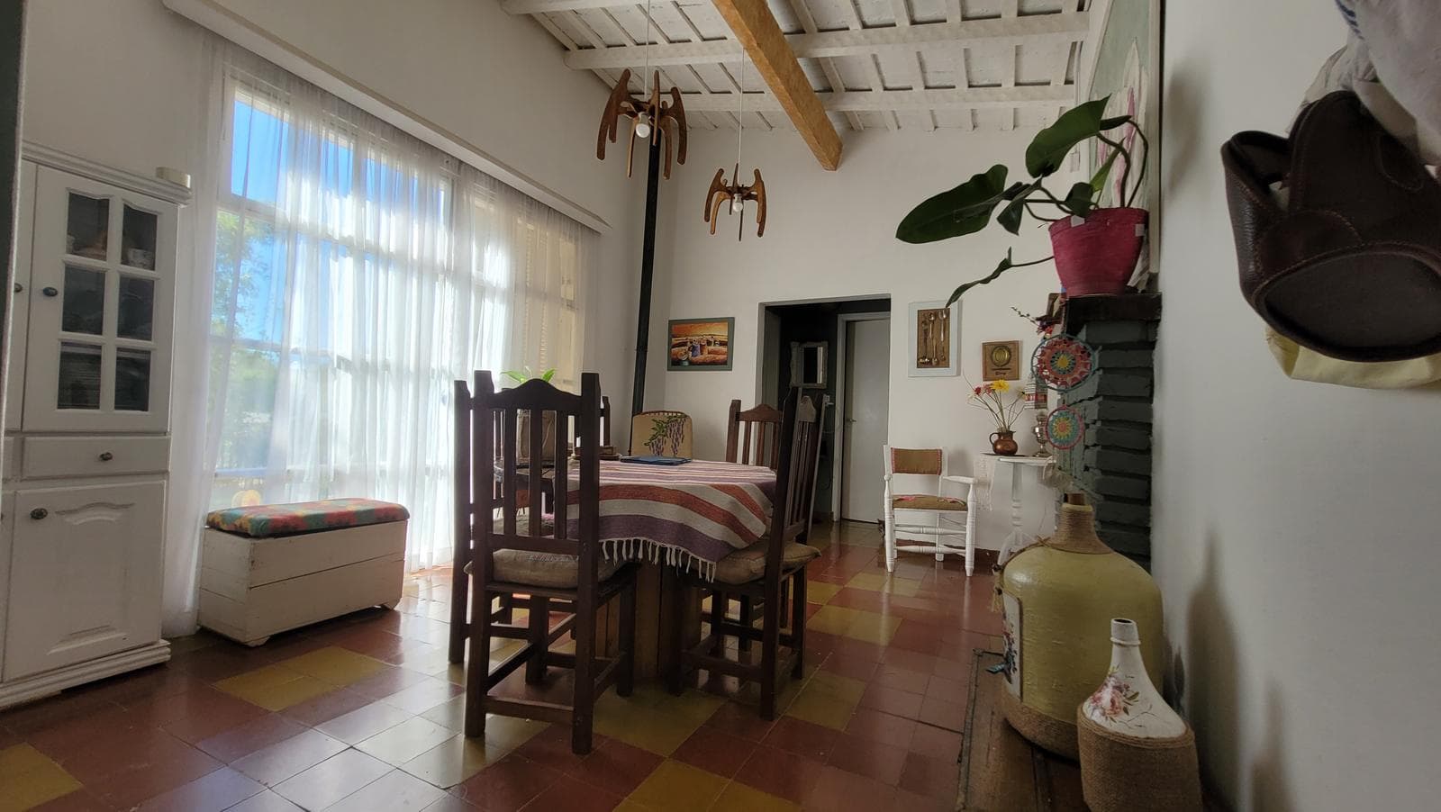 Casa en Santa Rosa de Calamuchita – 2 dormitorios, galería y asador