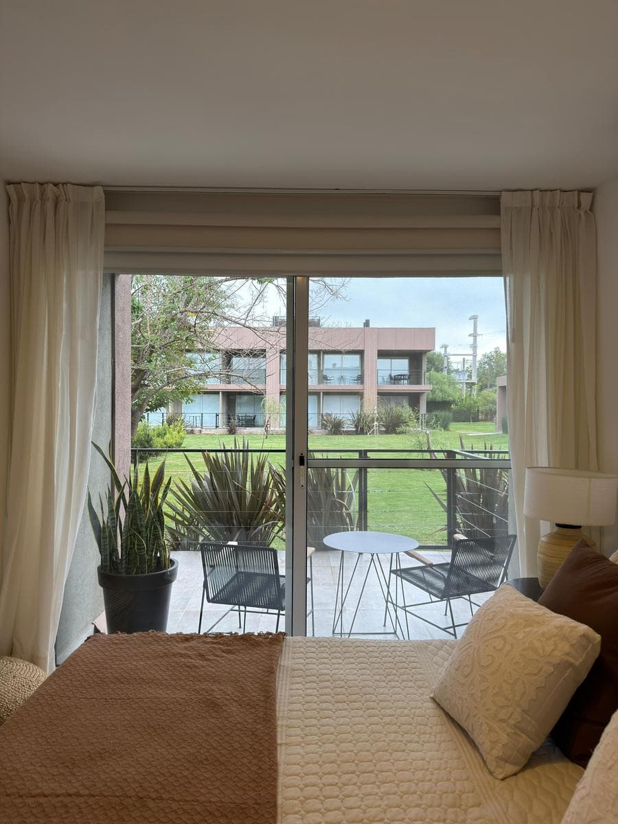 DEPTO | 3 AMBIENTES | GALERÍA CON ASADOR | LISTO PARA HABITAR | COCHERA | VILLA RUMIPAL