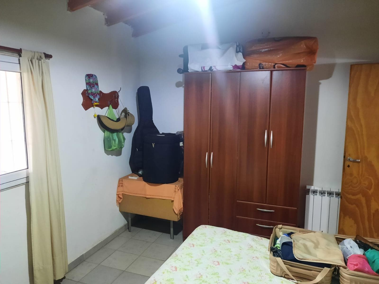 VILLA RUMIPAL A 200 M DEL LAGO | CASA CON PILETA Y GAS NATURAL