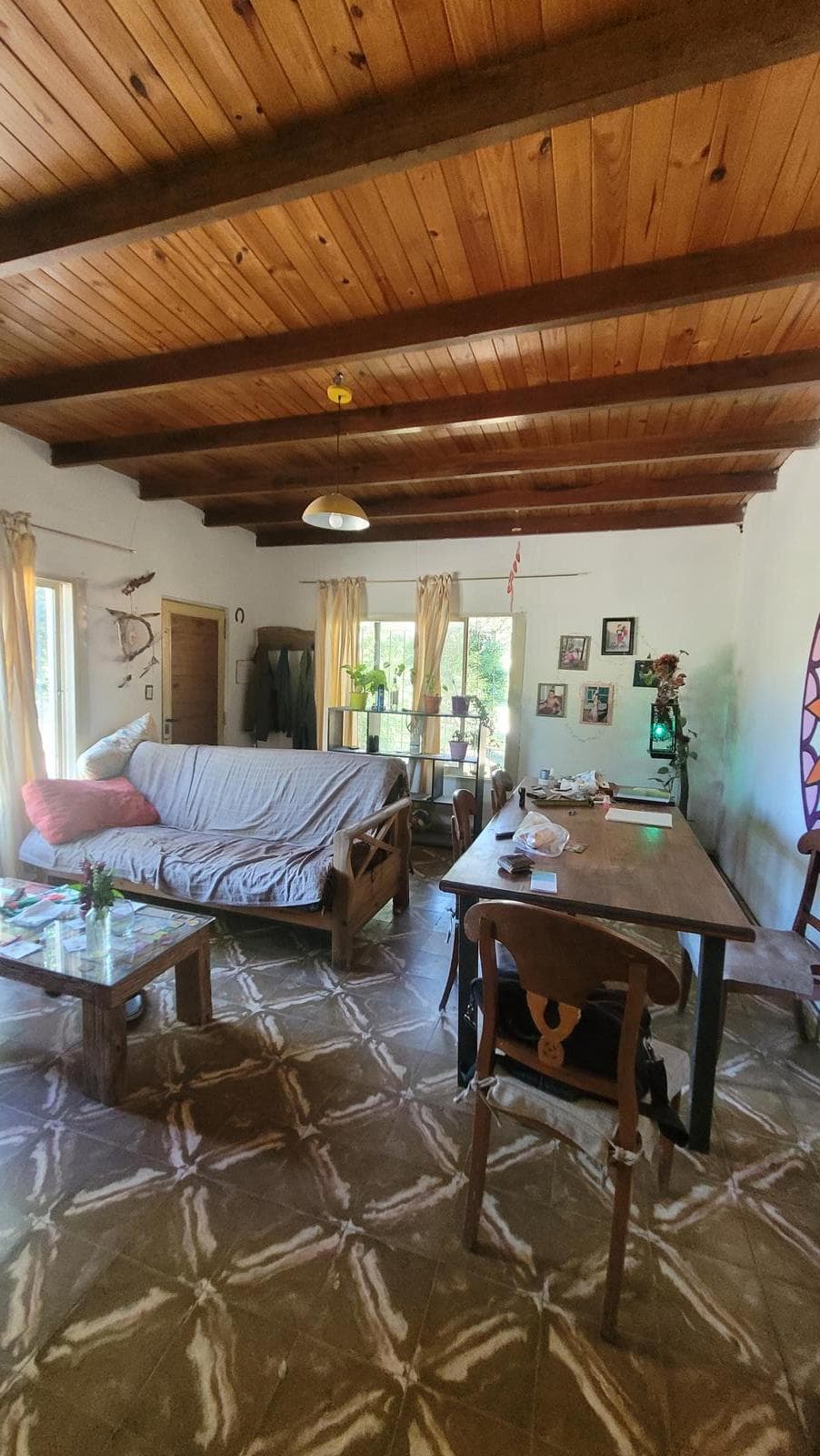 CASA EN VENTA EN VILLA GENERAL BELGRANO | 1.000 M² FRENTE AL ARROYO