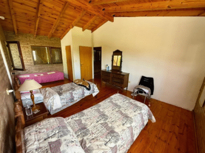 Casa en Venta, Frente al lago - Potrero de Garay