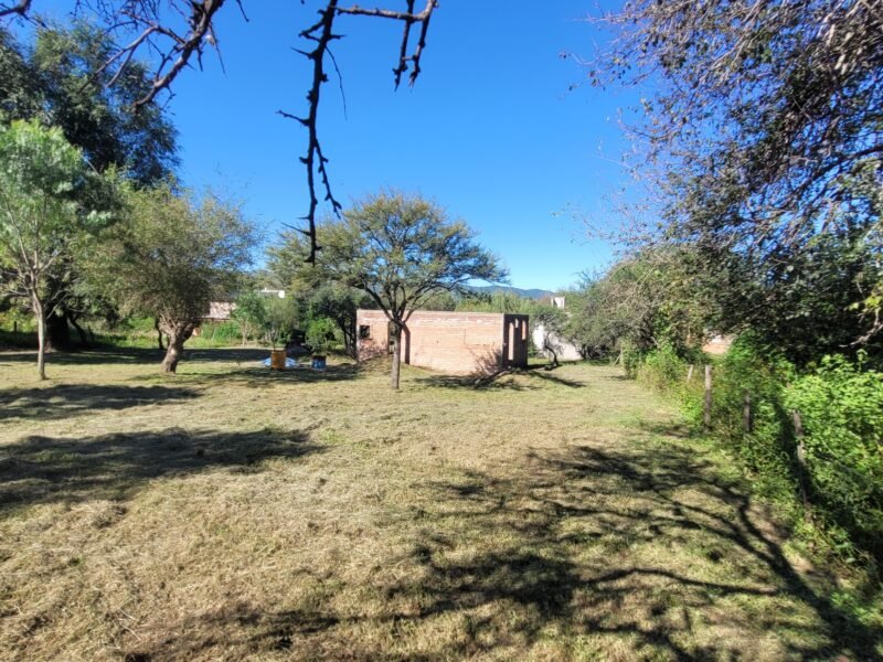 Terreno mas Construcción en Venta - Santa Mónica, Calamuchita