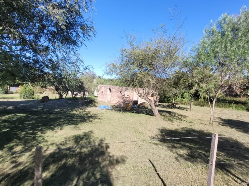 Terreno mas Construcción en Venta - Santa Mónica, Calamuchita
