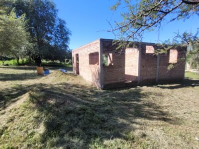 Terreno mas Construcción en Venta - Santa Mónica, Calamuchita